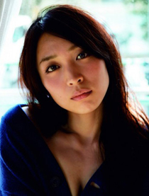 黑川芽以