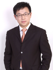 三体演员梁振华