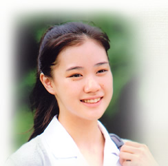 小孤岛大医生的剧照7