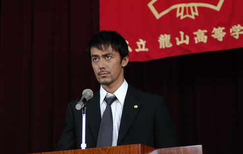 龙樱剧照
