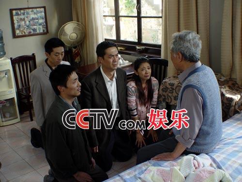 温暖的剧照6