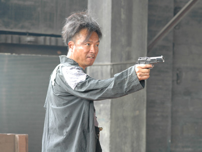 食人鱼事件剧照