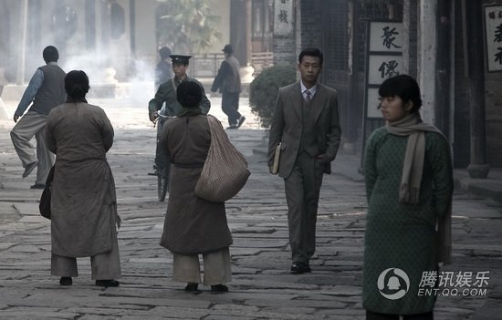 生死线的剧照0