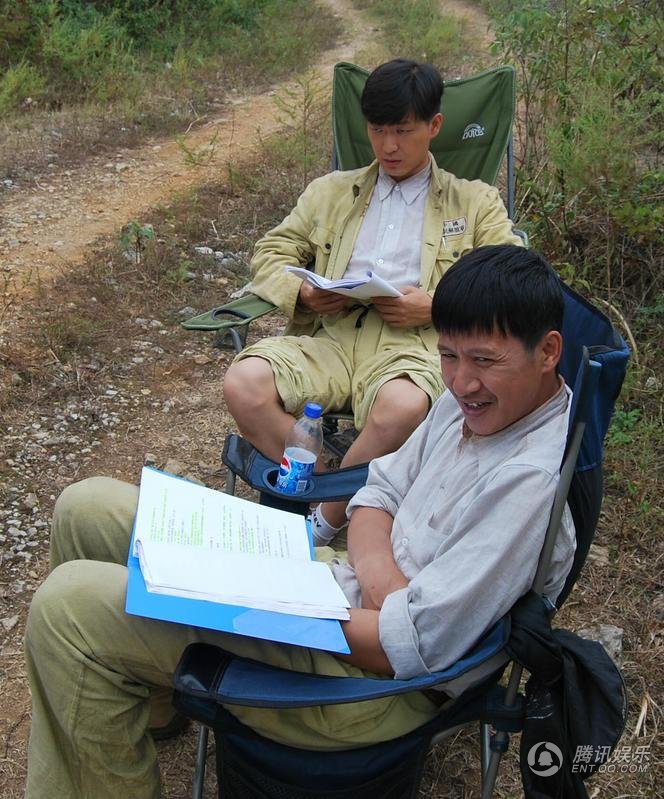 我们队伍向太阳剧照