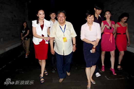剧照-图文：红楼梦发布会-共同参观