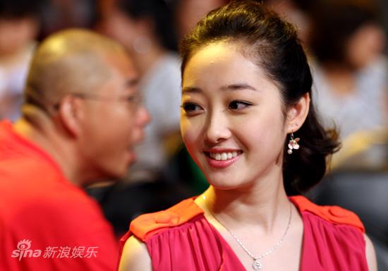 剧照-图文：红楼梦发布会-蒋梦婕微笑