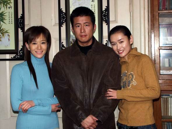 残酷情感精彩海报1/1