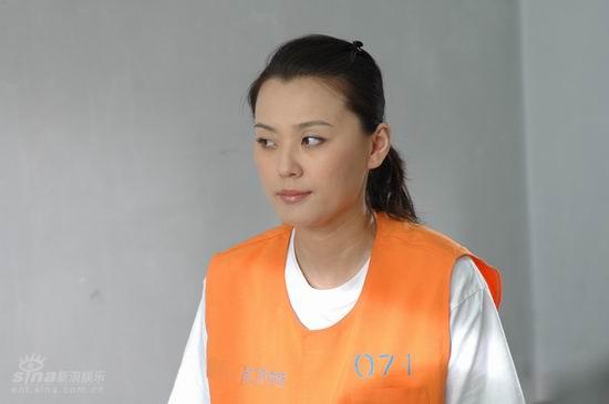 鹰与枭剧照