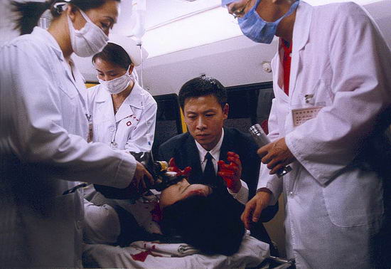 警戒线剧照