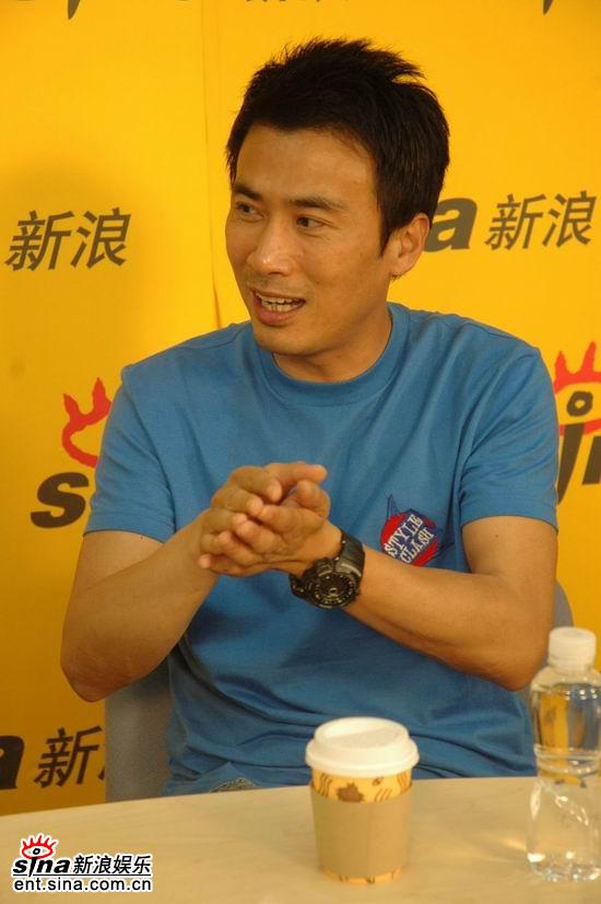 剧照-图文：柳云龙做客新浪聊暗算--谈兴正浓