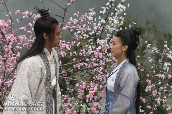 剧照-图文：碧血剑拍摄花絮--黄圣依和窦志孔