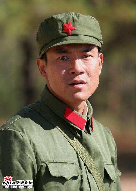 剧照-石钟山大院子女热拍 廖凡首度挑战军人(图)