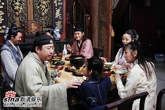 剧照-组图：大祠堂拍摄正酣 秀才赵亮片场故事多
