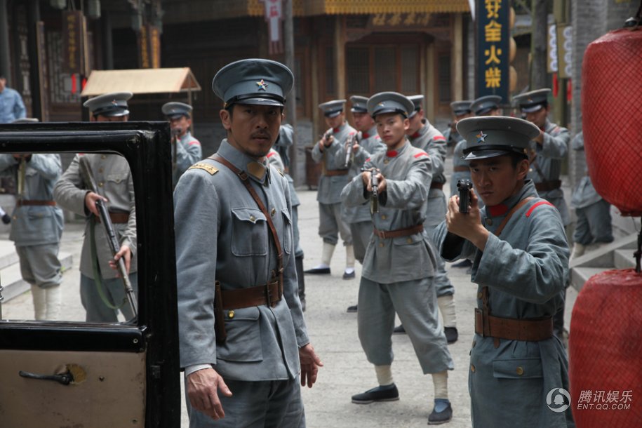 家仇剧照
