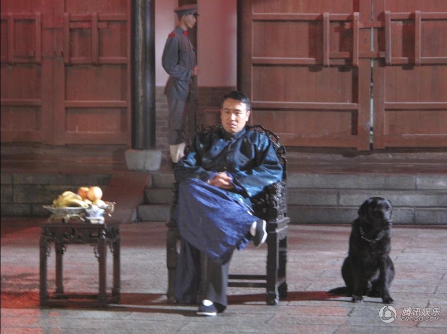 家仇的剧照20