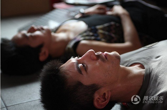 女王不下班的剧照12