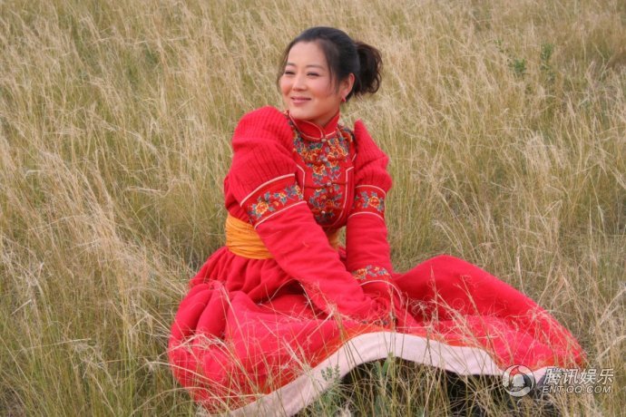 胡杨女人剧照