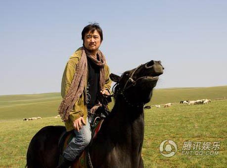 胡杨女人的剧照22