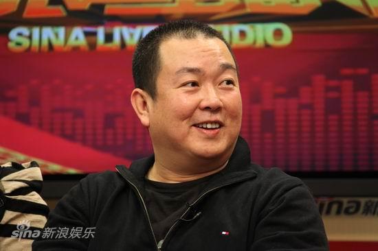 剧照-图文：黎明之前聊天--导演刘江兴致勃勃