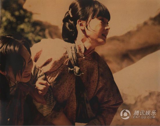 铁梨花的剧照11