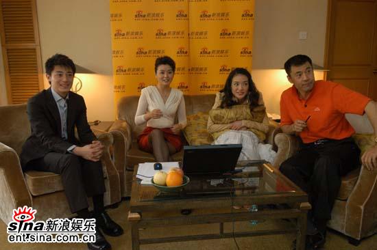 剧照-图文：红拂女主演做客新浪--舒淇表情可爱