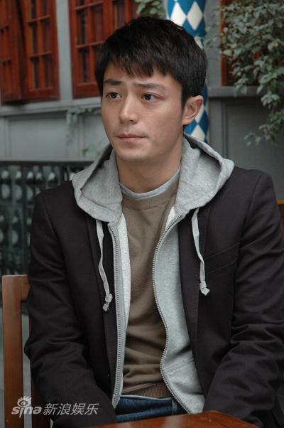 一一向前冲剧照