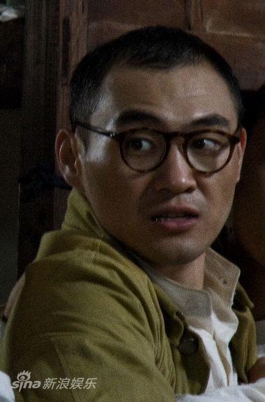和平村剧照