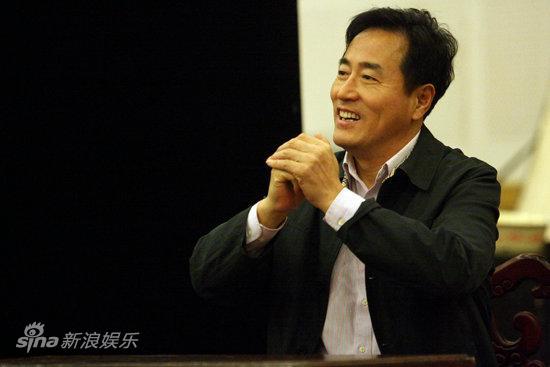 剧照-图文：天下第一楼探班-杨立新演二掌柜