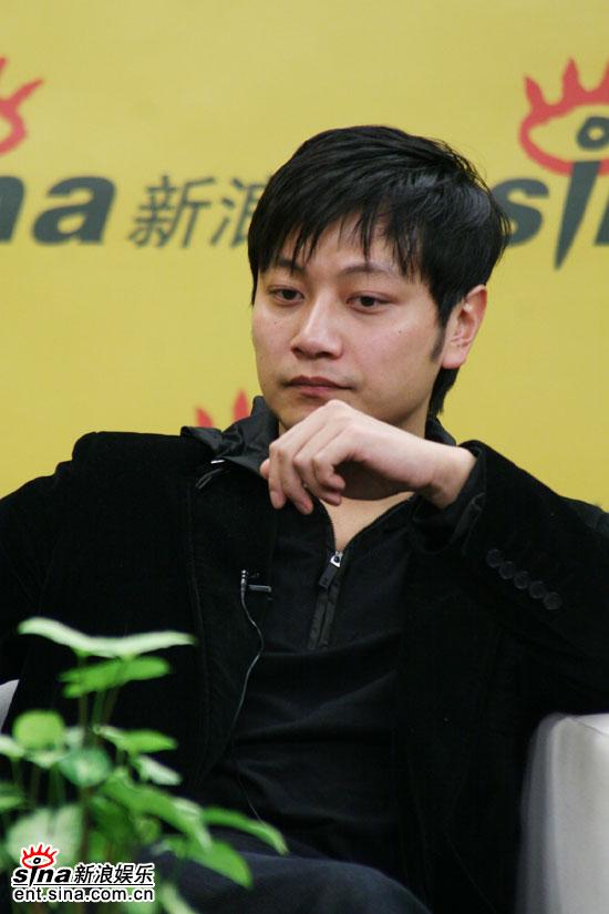 剧照-图文：乔家大院主演做客新浪--张鸿瑞静思