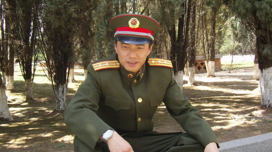 剧照-青年演员段奕宏士兵突击再披军装(附图)