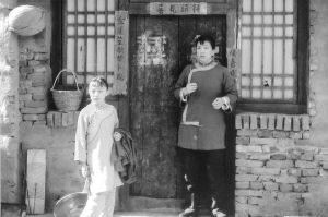 月牙儿与阳光剧照