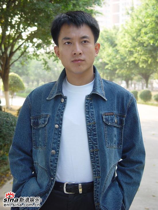 电视剧辉煌背后主要演员--李亮亮