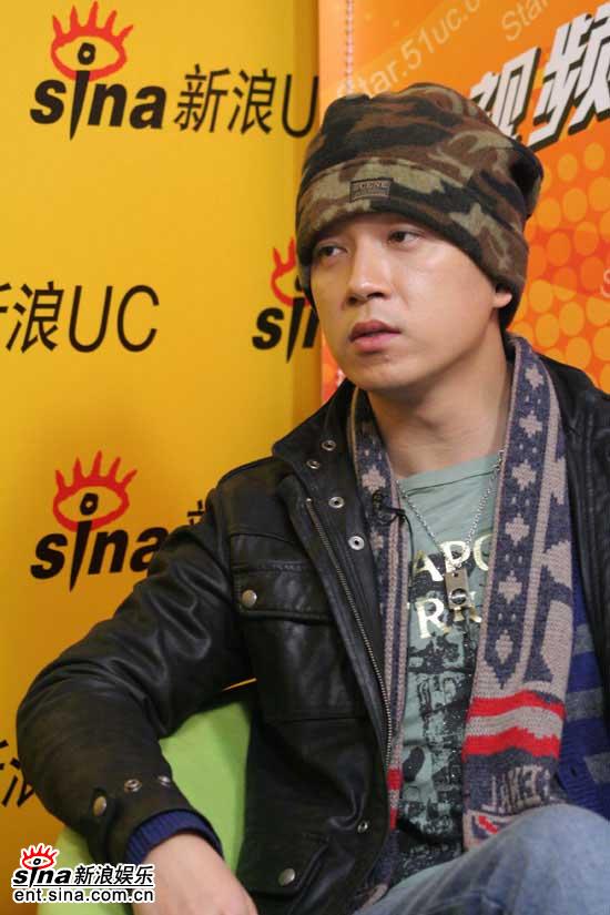 剧照-图文：范建会潘粤明聊镇长--结局不完美