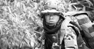 剧照-士兵突击压倒越狱 人气直线上升(图)