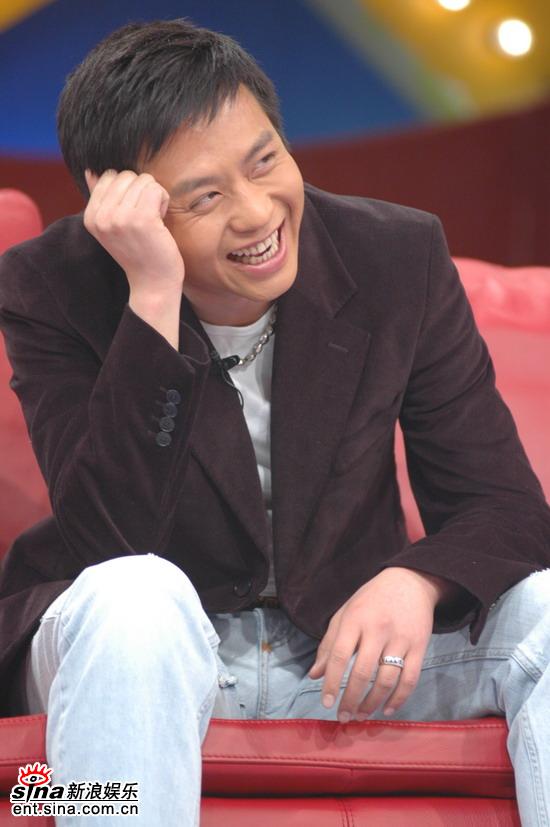 剧照-图文：孙俪邓超做客超级访问--邓超大笑