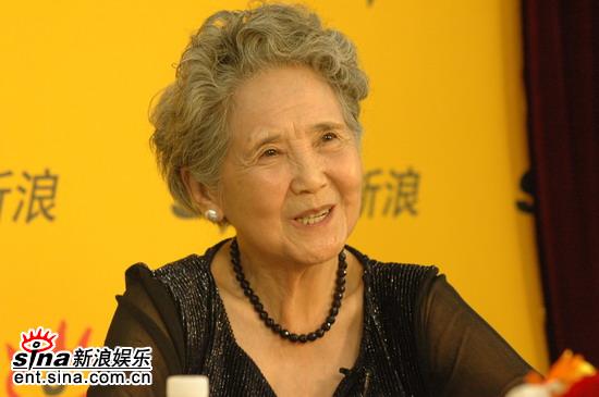 剧照-图文：陈冬冬鲁园做客新浪--慈祥老人鲁园