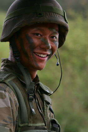 剧照-士兵突击吴哲篇 李晨：踏踏实实才是真(图)