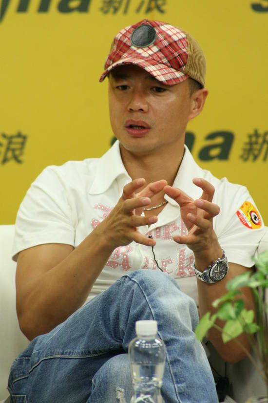 剧照-图文：士兵突击主创聊天--段奕宏体会深刻