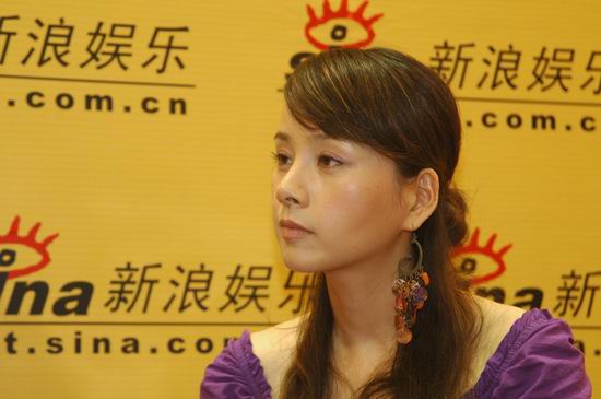 剧照-图文：十月怀胎主创新浪聊天--主演何琳