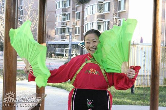 家和万事兴之抬头见喜剧照(17)