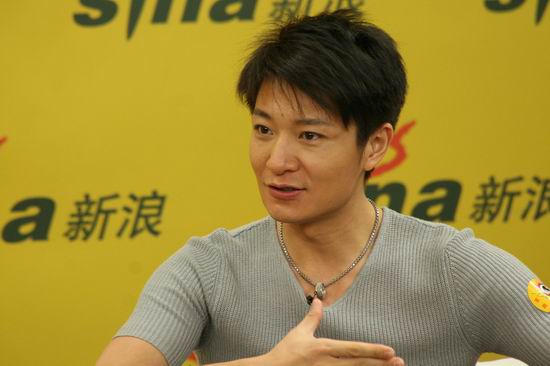 剧照-图文：绣娘兰馨主演做客--李宗翰聊角色