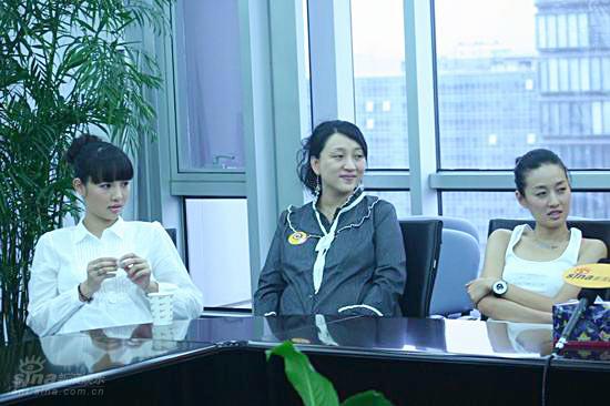 剧照-图文：幸福在哪里聊天--三位女嘉宾