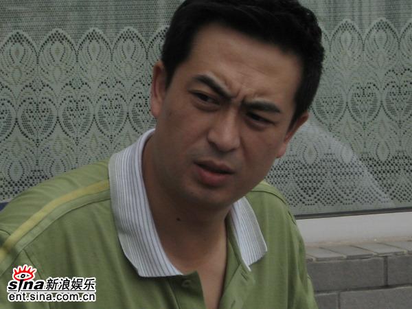 女人心事人物--张嘉译饰尤伟
