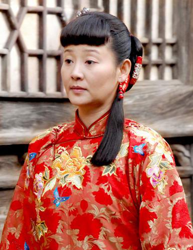 剧照-徐帆大国医提前杀青 为救夫女扮男装(组图)