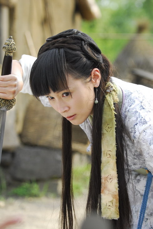 剧照-石小群吴承恩与西游记挥汗如雨演打女(图)