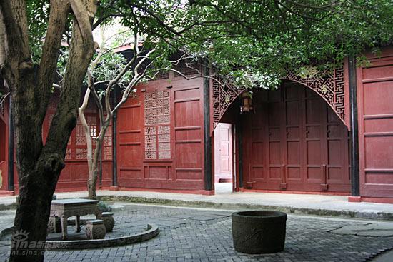 剧照-图文：雾柳镇探班--刘氏公馆庭院