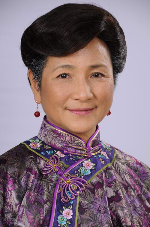 多情女人痴情男精彩剧照(21)