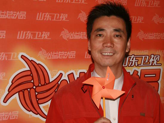 剧照-图文：“公益总动员”--喜剧表演艺术家范明