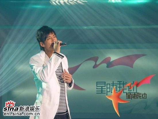 剧照-何润东做客星随我动 回忆黑社会的日子(图)