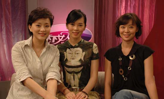 剧照-低调余男做客天下女人 “做演员不做明星”(图)